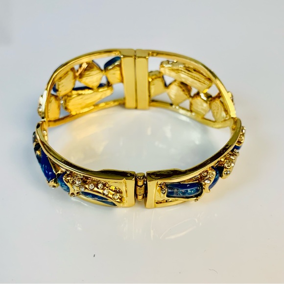 Kara Ross Blue Resin and Clear Crystal Bangle Bracelet - Picture 6 of 12